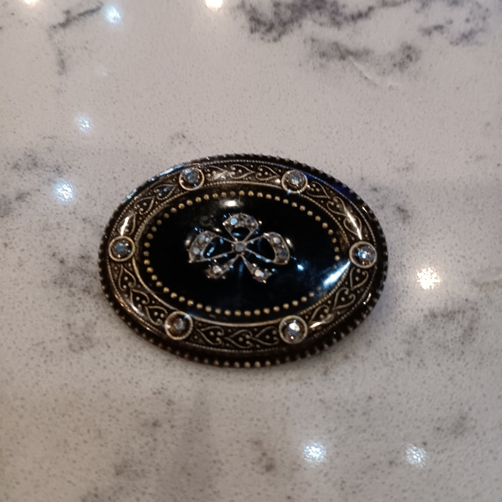 VINTAGE GOLD & BLACK VICTORIAN CATHERINE POPESCO ART DECO PENDANT